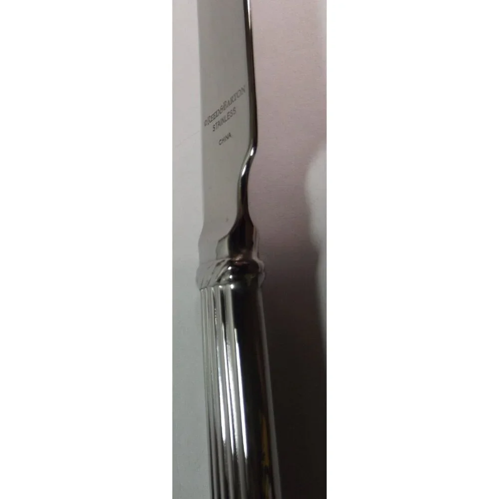 Reed & Barton Individual Solid Handle Steak Knife TRINITY HALL stainless 9-5/8